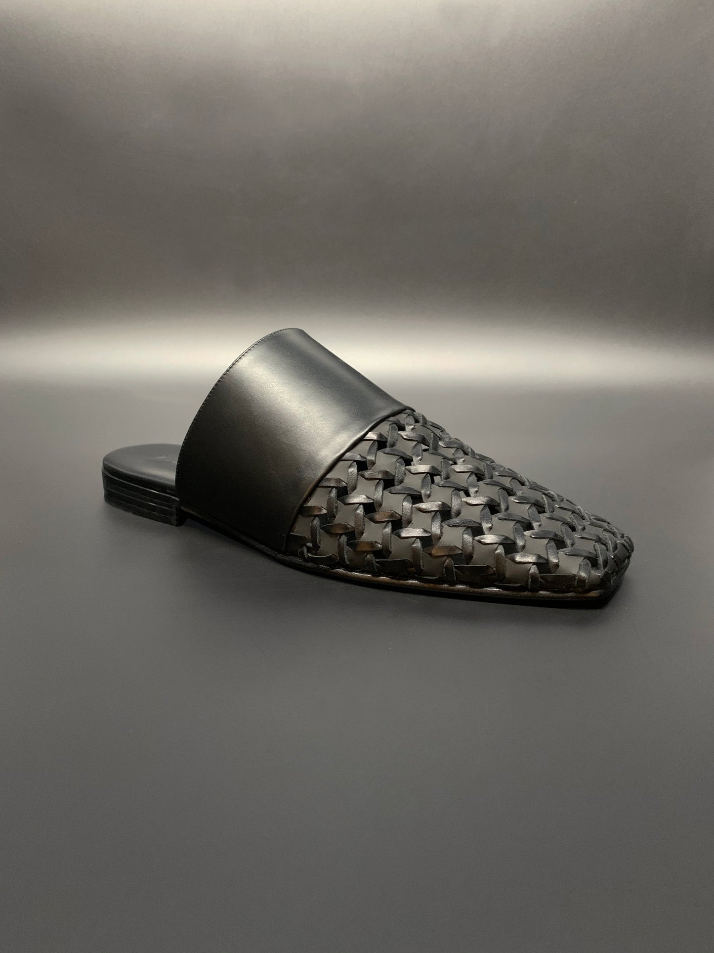 MANCO - Men's Woven Slide (Black)